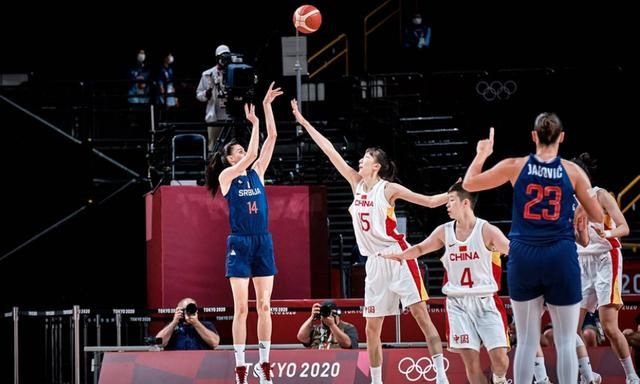 追梦交叉出 追梦交叉出