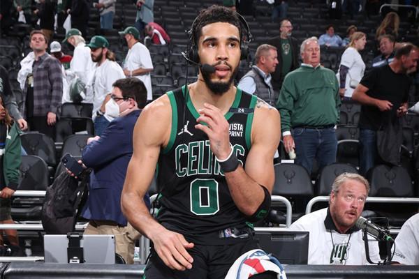 贝克倾向于 贝克倾向于