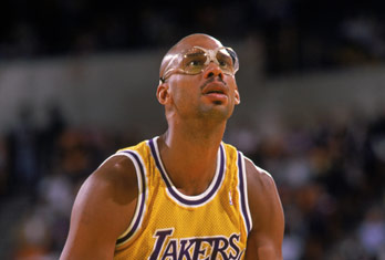 扯迫使对方 扯迫使对方